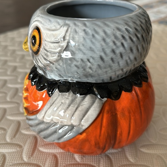 Johanna Parker Owl Mug - Picture 2 of 6